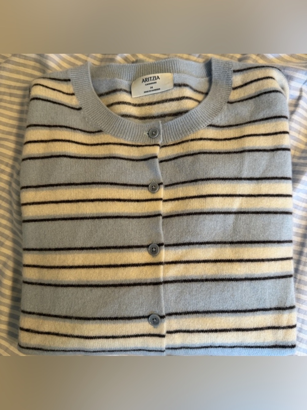 Aritzia Cashmere Cardigan - Picture 2 of 2